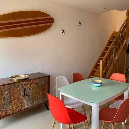 Sea View Terrace, 30m, Parking Available, Air Conditioning Apartament Nazaré